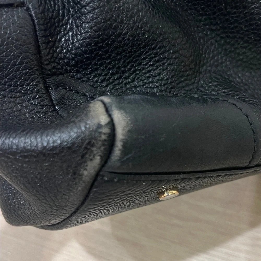 Mazzini Black Leather Handbag